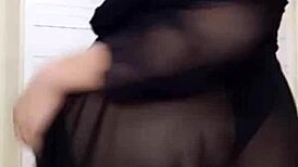 digging this cute asian girl's steamy webcam live stream