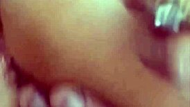 屁股挑逗他撕裤袜操我手指屌