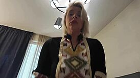 骚妈咪卢娜分享淫妻被生干经历