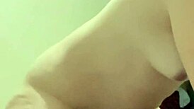 Amateur Brazilian couple's homemade sex ends in massive cumshot