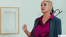 stepmom ryan keely catches chloe cherry using her vibrator and turns angry into hot cunilingus