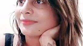 naughty indian babe shakes big tits and ass wildly!