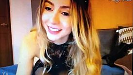 hey sexy blonde teen slut on webcam blowing it so good right now 🔥💦