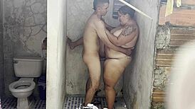 oh god, my stepmom's fuckin her lover in shower... huge cock bareback!