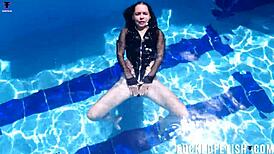 jessica bunny spreads wet pussy lips underwater pool tease