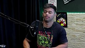 whoa, she passed out mid-fuck from squirting so hard... tough positions! 😵💦🔥