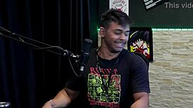 whoa, she passed out mid-fuck from squirting so hard... tough positions! 😵💦🔥