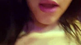 hey come see my lil pussy winkin and blinkin just for you 😘💦 solo tease