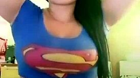 colombiana teases crowd outdoors getting super horny in public spot