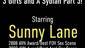 Milf Vicky Vette Shows Blondes Sybian Orgasm Riding