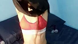 deixo meu vizinho brincar com meu cuzinho de catgirl lingerie anal