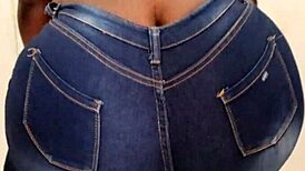 damn this milf's big ass bumbum got me goin wild... u see it jiggle?