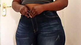 damn this milf's big ass bumbum got me goin wild... u see it jiggle?