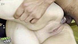 quer ver essa puta casada gemendo no gangbang anal com negao? shaved milf takes double anal