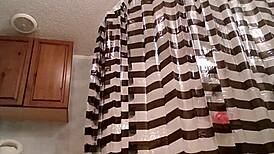 sassy babe rams huge dildo deep in her pussy