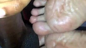 bbw ebony gives reverse footjob to bbc for huge cumshot