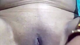 girl yanks off her ghunghat to finger her dripping pussy hard