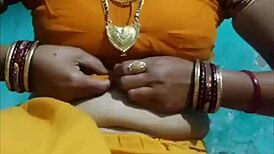 girl yanks off her ghunghat to finger her dripping pussy hard