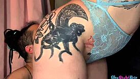 curvy redhead milf twerks phat ass spreads butthole for worship fingering?