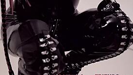 i crave pounding this shemale latex ass hard right now