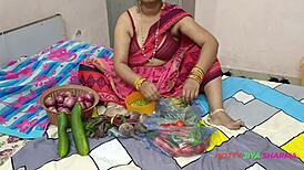 Desi bhabhi selling vegetables gets forced fucked hard by customer in close-up asian action