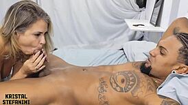 Meu professor pirocudo arrombou minha buceta branquinha 😩🍆💦