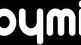 wanna see this solo chick finger her nice wet hole till she squirts?