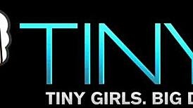 Angel Gostosa's Cunt Teased By Boss In Job Interview