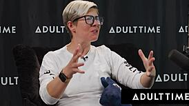 Besties Lexi Lore August Skye Stack Pussies on Huge Cock 3-Way